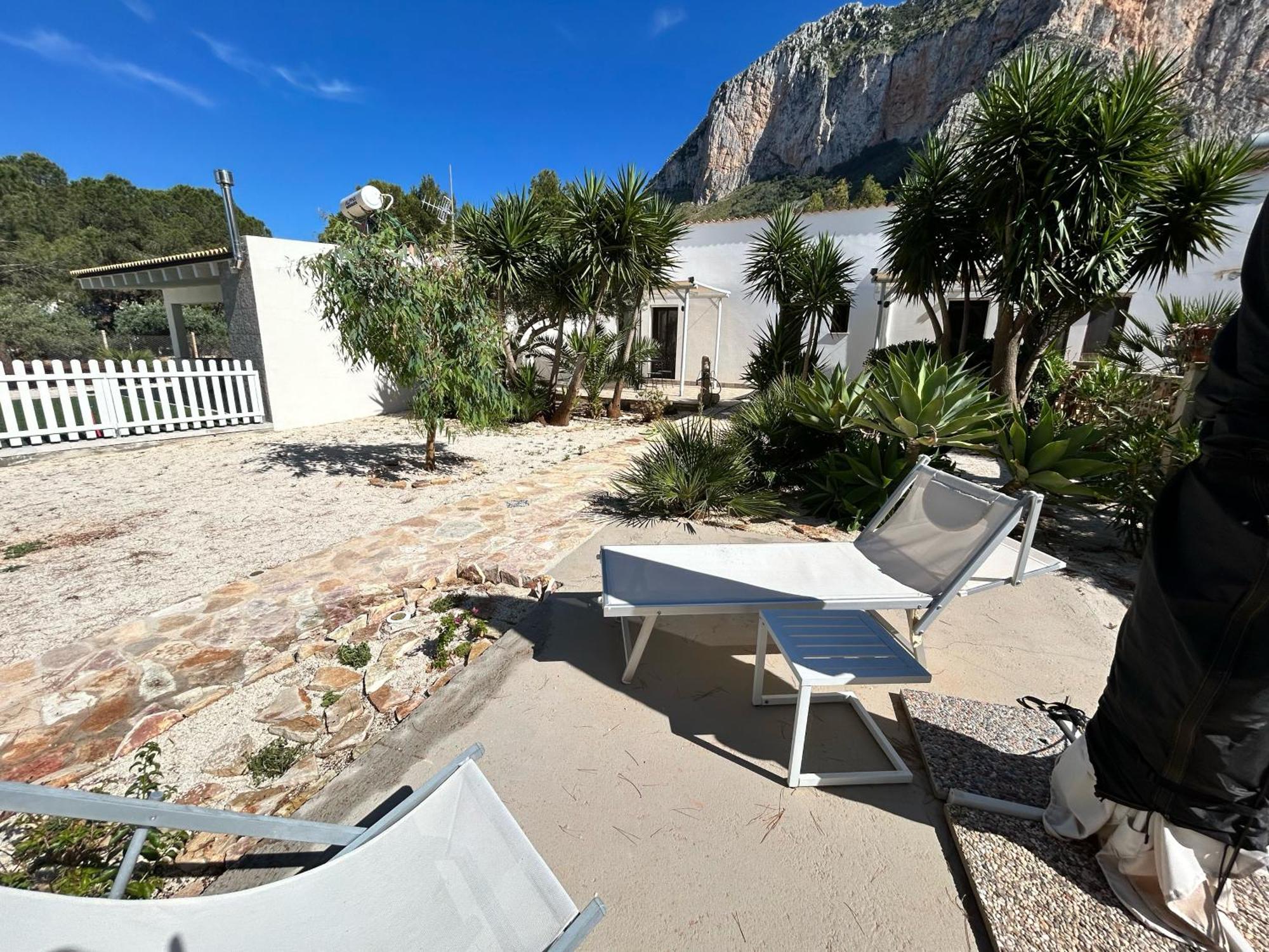 L'Oasi Una Pineta Sul Mare Custonaci Exterior foto