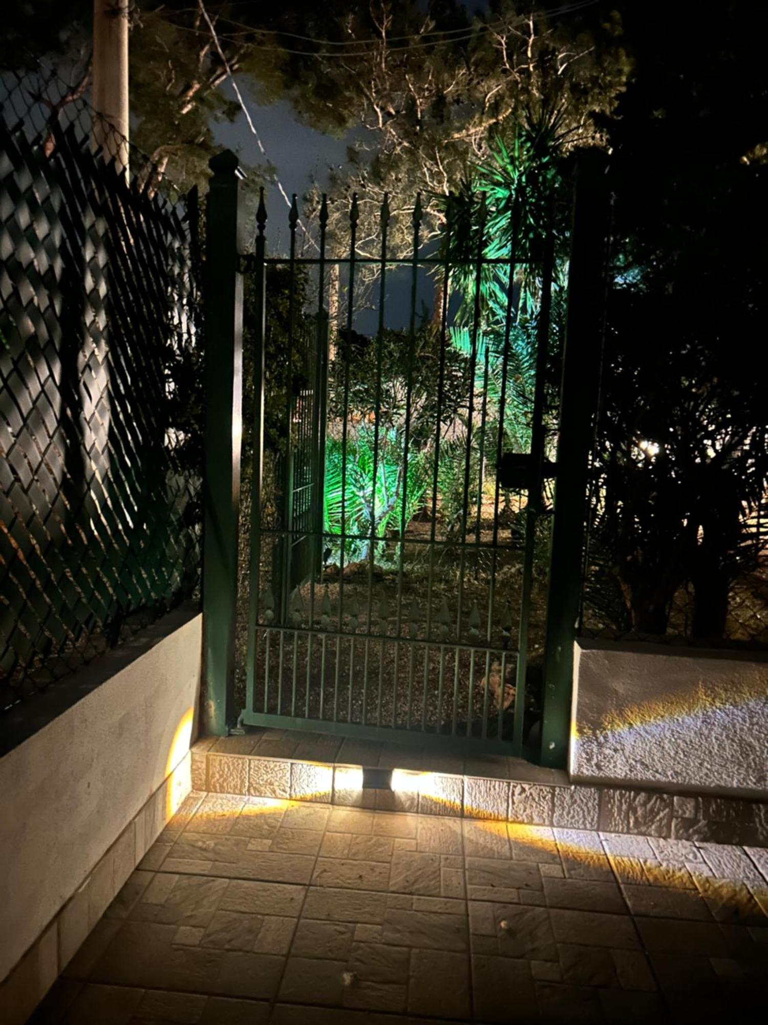 L'Oasi Una Pineta Sul Mare Custonaci Exterior foto